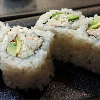 California Maki Roll (8 pcs)